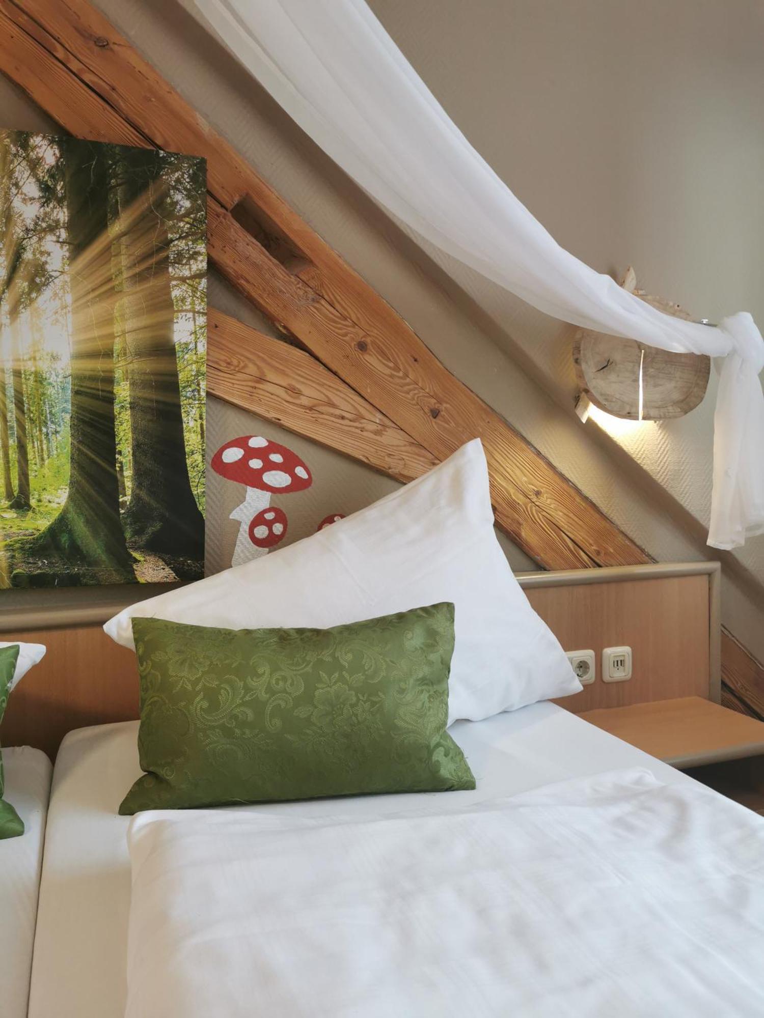Gasthaus & Hotel Drei Lilien Werbach Eksteriør bilde