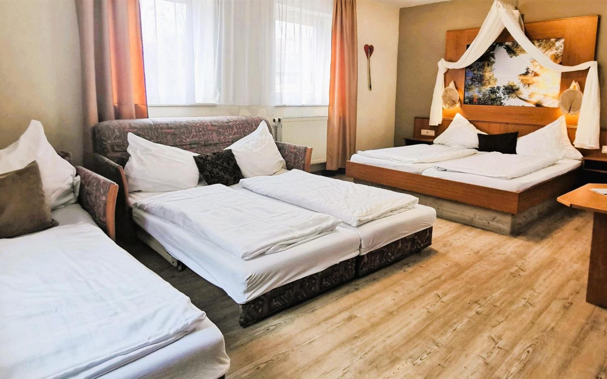 Gasthaus & Hotel Drei Lilien Werbach Eksteriør bilde